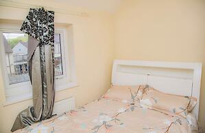 2bed House- Dudley-garden-wifi-tv