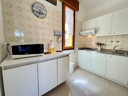 Bright Apartment by the sea