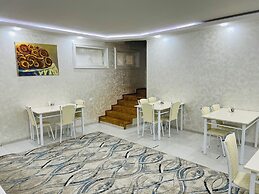 The Art Hotel