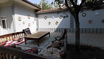 The Art Hotel