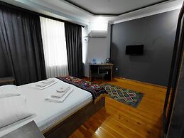The Art Hotel