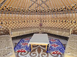 Agat Yurt Camp
