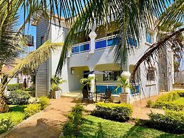 The Unique and Tranquil Retreat Apartment