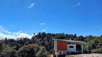 Arisa Mountain House