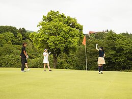 HOLE37