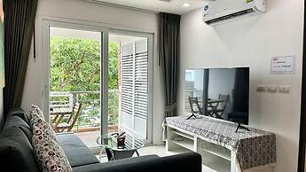 6-37 - 2 Bdr Condo With Balcony and Shared Pool