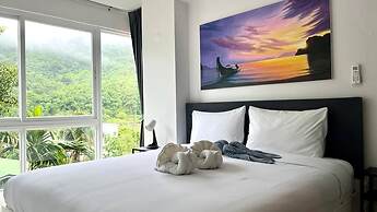 6-37 - 2 Bdr Condo With Balcony and Shared Pool