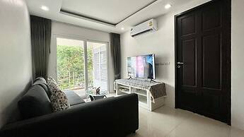 6-37 - 2 Bdr Condo With Balcony and Shared Pool