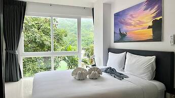 6-37 - 2 Bdr Condo With Balcony and Shared Pool
