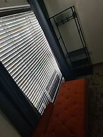 1-bed Apartment - Sleeps 3 - Parking - Wifi