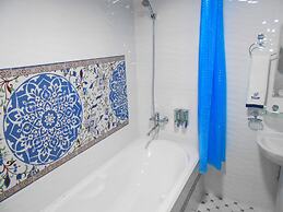 Colibri Traditional Hotel