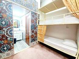 Colibri Traditional Hotel