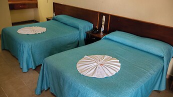 Hotel Plaza Mazari