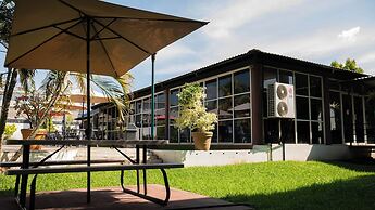 Hotel Plaza Mazari