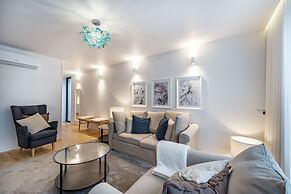 Nomad s Lux - 2bdr Almada Private Porto
