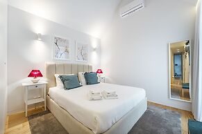 Nomad s Lux - 2bdr Almada Private Porto