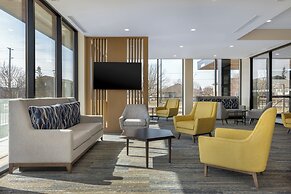 Holiday Inn Express & Suites St.Thomas by IHG