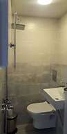 Studio In Dbayeh In A Prime Location, Wifi, 38sqm