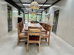 Almendros Eco-Villas