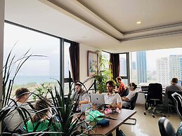 Waikiki Beach Hotel Da Nang