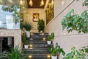Waikiki Beach Hotel Da Nang