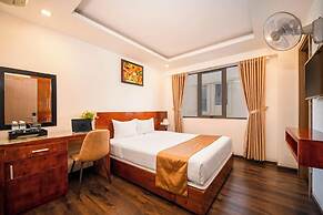 Waikiki Beach Hotel Da Nang