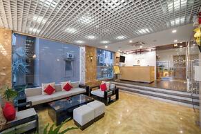 Waikiki Beach Hotel Da Nang