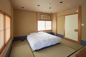 wakasakajitsu