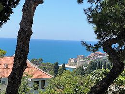 Entire Private Apartment in Ulcinj