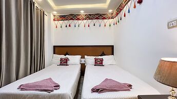 Atlantis pyramids Inn new