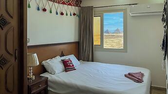 Atlantis pyramids Inn new