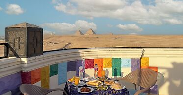 Atlantis pyramids Inn new