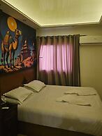 Atlantis pyramids Inn new