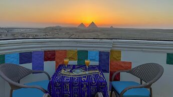 Atlantis pyramids Inn new