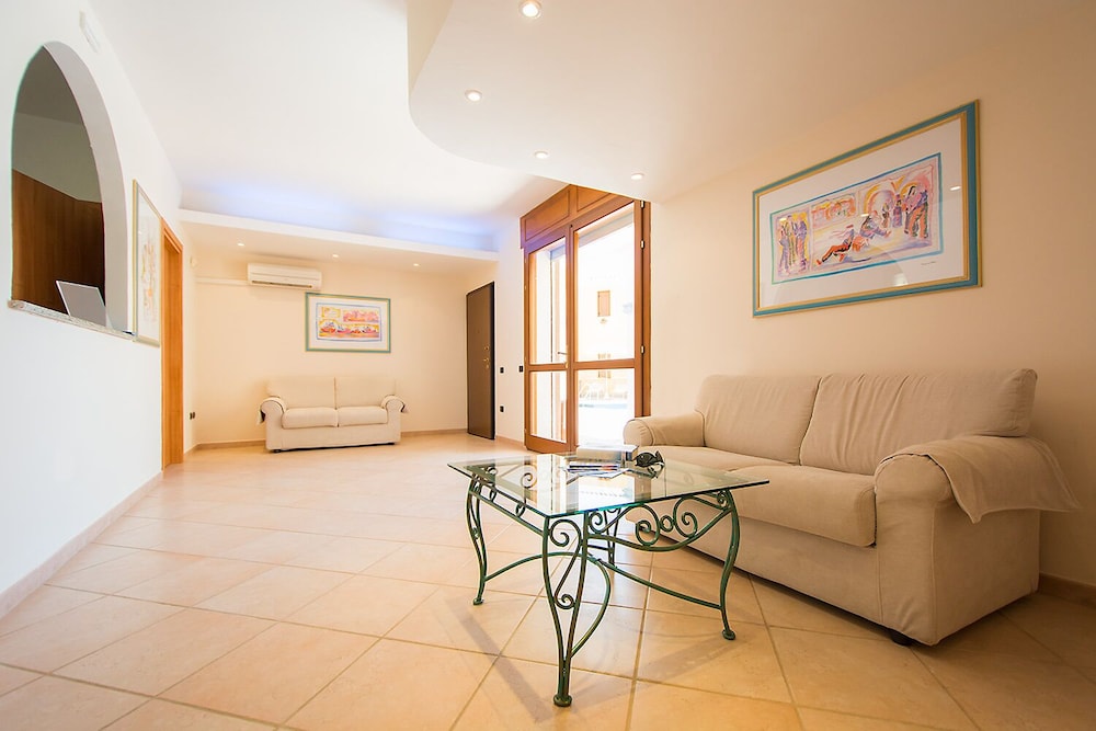 Idyllic Residence Cala Viola No1412
