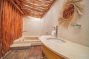 SelvaLuz Tulum Resort & Spa