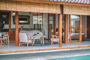 Villa Sejaki