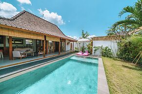 Villa Sejaki