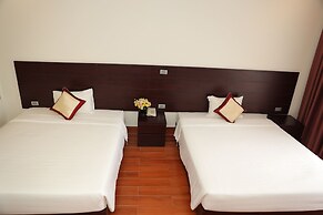 J&C HOTEL