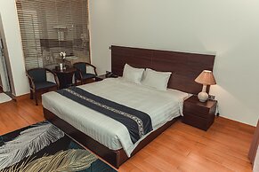 J&C HOTEL
