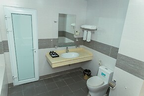 J&C HOTEL