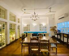Mango Tree Courtyard Dehradun