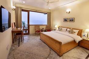 Sumer hotel