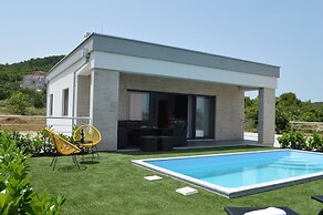 Sea View Holiday Villa Seabreeze