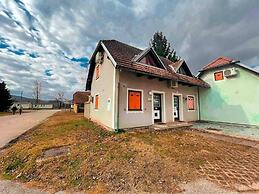 Lovely 2-bedroom House in Terme Catez