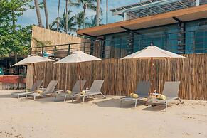Sea&Sky luxury absolute beachfront villa