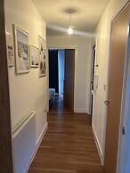 Immaculate 2-bed Apartment in Romford