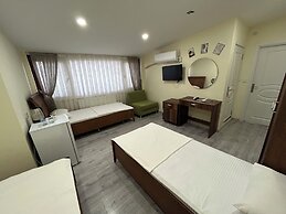 NAVAL HOTEL