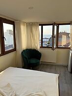 NAVAL HOTEL