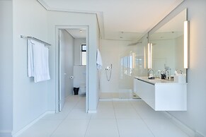 Amara 2 -designer Penthouse With Spectacular Views